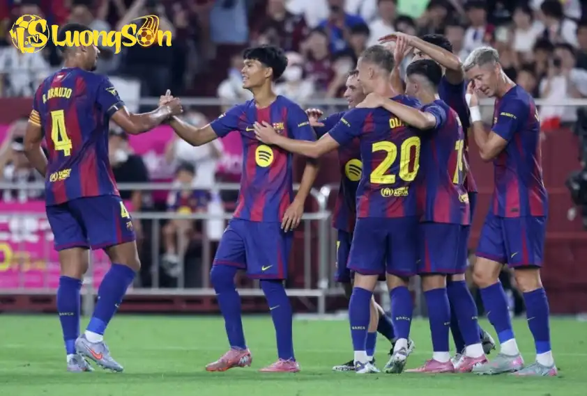 Tài năng trẻ gốc Philippines ghi bàn trong chuyến du đấu châu Á, gây ấn tượng mạnh Tài năng trẻ gốc Philippines ghi bàn trong chuyến du đấu châu Á, gây ấn tượng mạnh