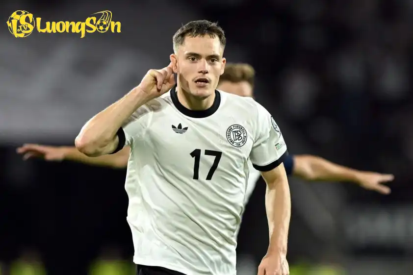 Bom tấn Florian Wirtz đang tập trung cùng ĐTQG Đ