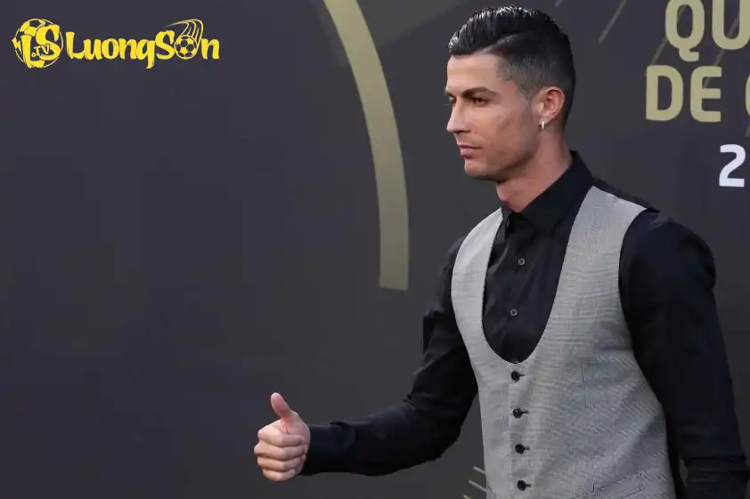 Ronaldo sở hữu khả năng kiếm tiền quá khủng khiếp (Ảnh: NBC) Ronaldo sở hữu khả năng kiếm tiền quá khủng khiếp (Ảnh: NBC)